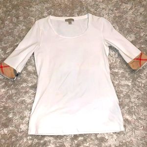 Pretti White Burberry Tee